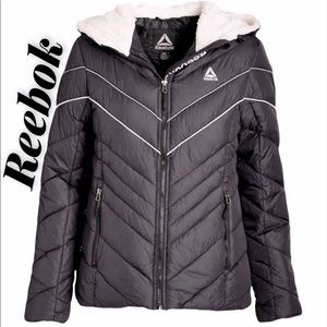 Reebok Puffer Coat💕